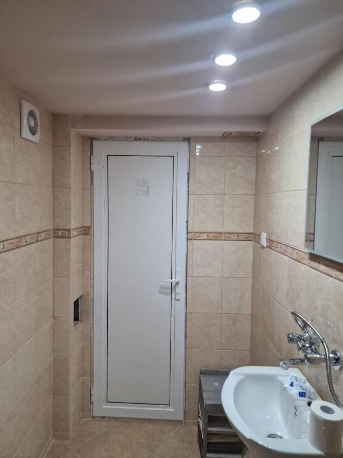 Къща За Гости Теяна Tryavna Luaran gambar